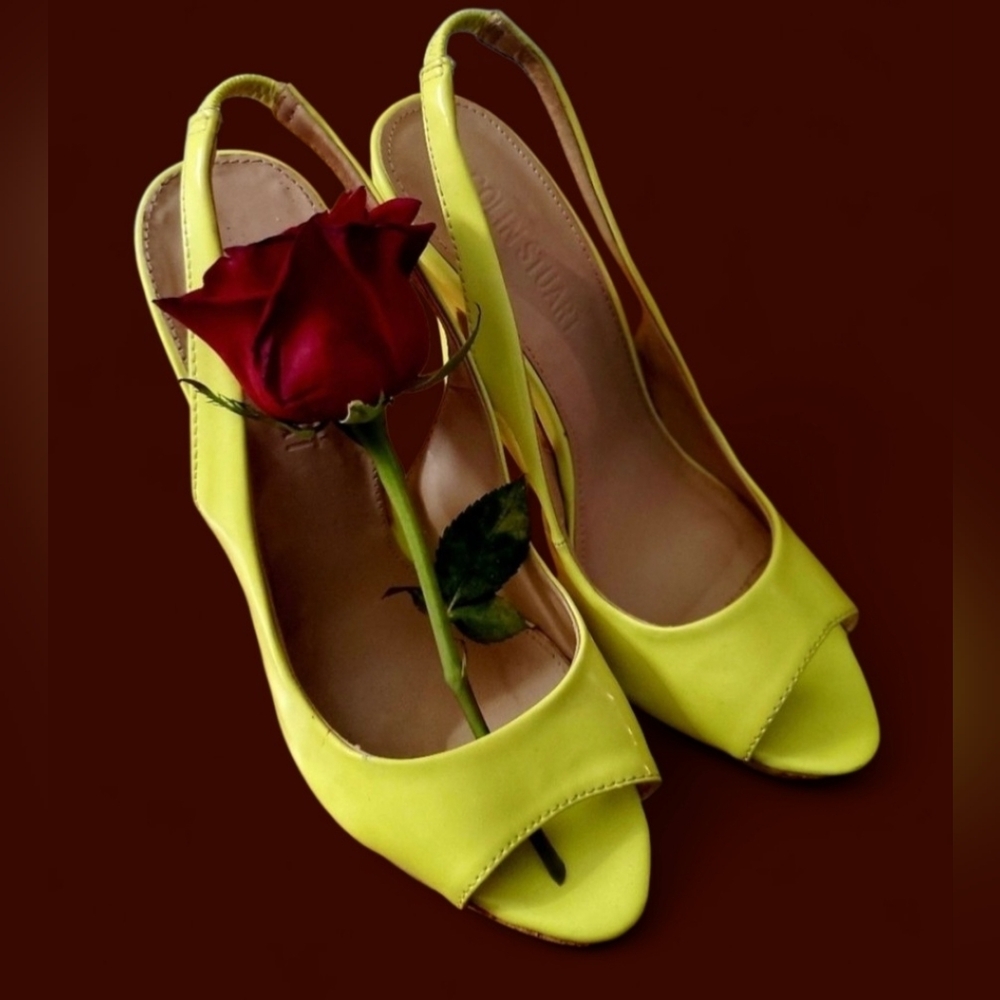 Colin Stuard neon yellow cork heel 7.5